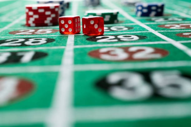 Fa Cai Shen Deluxe game interface with paytable and betting controls